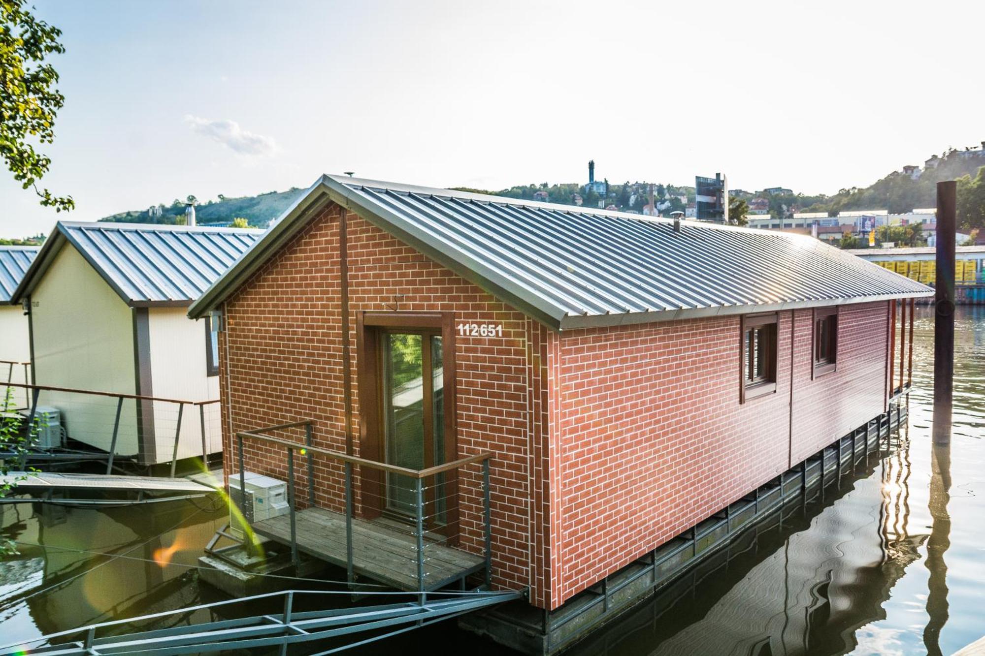 מלון פראג Houseboat Benjamin - Houseboats Benjamin & Franklin מראה חיצוני תמונה